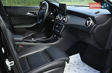 Седан Mercedes-Benz CLA-Class 2017 в 