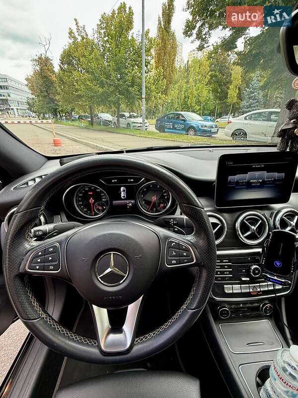 Седан Mercedes-Benz CLA-Class 2017 в Києві
