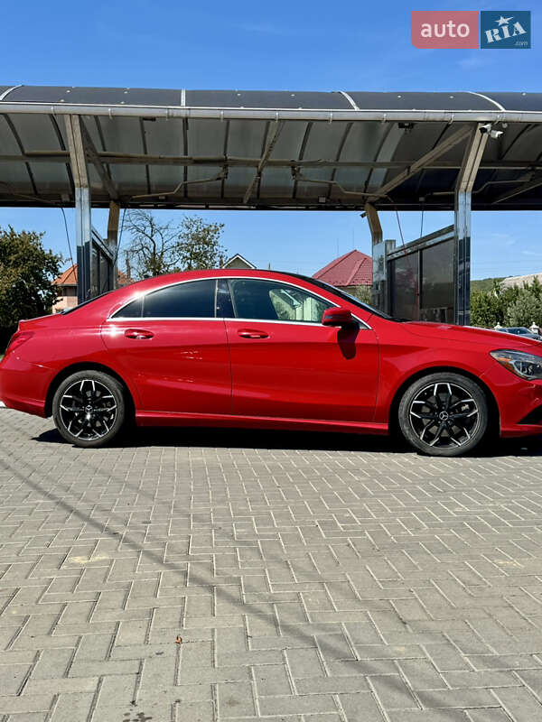Седан Mercedes-Benz CLA-Class 2015 в Ужгороді