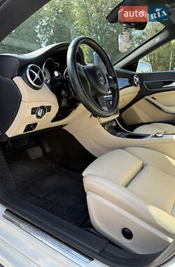Седан Mercedes-Benz CLA-Class 2016 в 