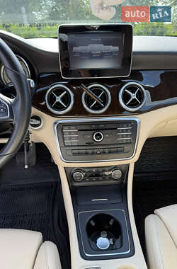 Седан Mercedes-Benz CLA-Class 2016 в 