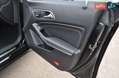 Седан Mercedes-Benz CLA-Class 2015 в 