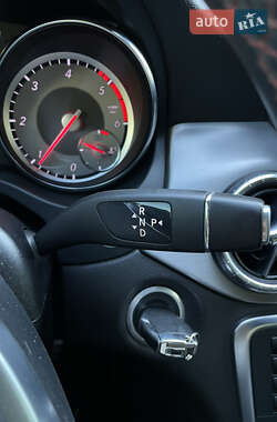 Седан Mercedes-Benz CLA-Class 2014 в 