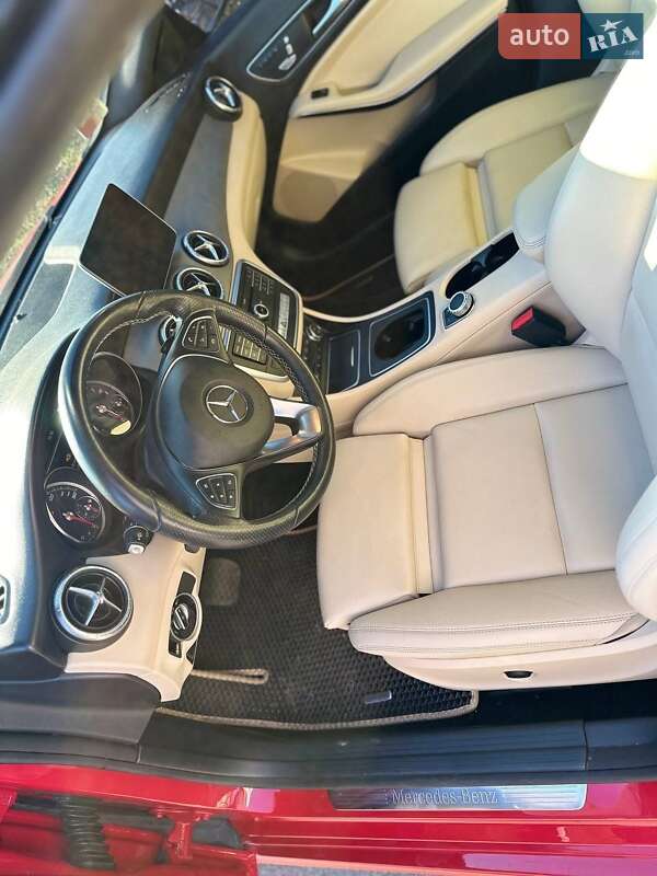 Седан Mercedes-Benz CLA-Class 2018 в Львове фото 4 Седан Mercedes-Benz CLA-Class 2018 в Львове