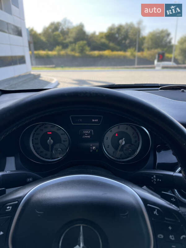 Седан Mercedes-Benz CLA-Class 2014 в Львове фото 11 Седан Mercedes-Benz CLA-Class 2014 в Львове