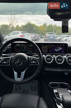 Седан Mercedes-Benz CLA-Class 2020 в 