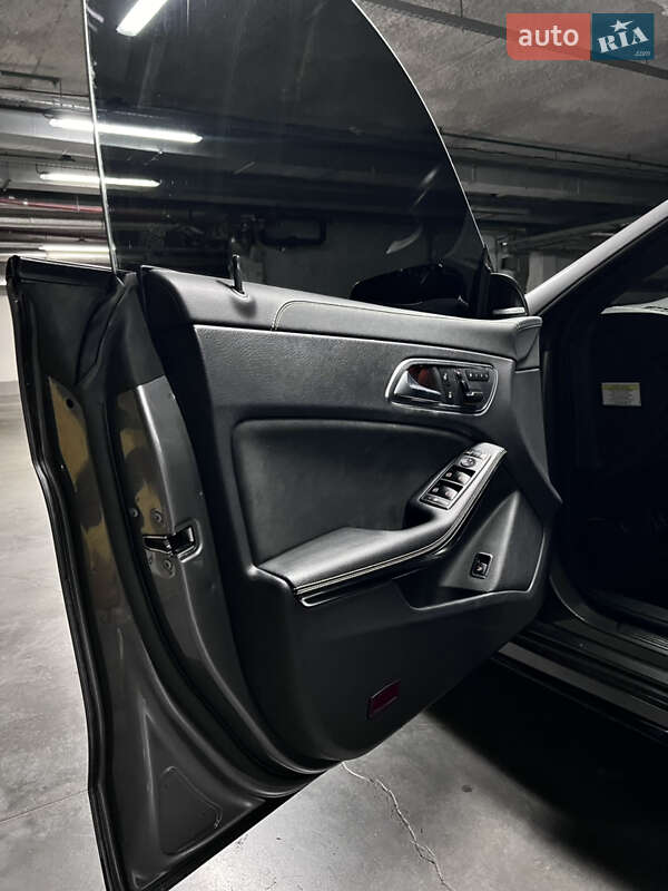 Седан Mercedes-Benz CLA-Class 2014 в Києві