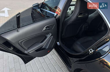 Седан Mercedes-Benz CLA-Class 2015 в 