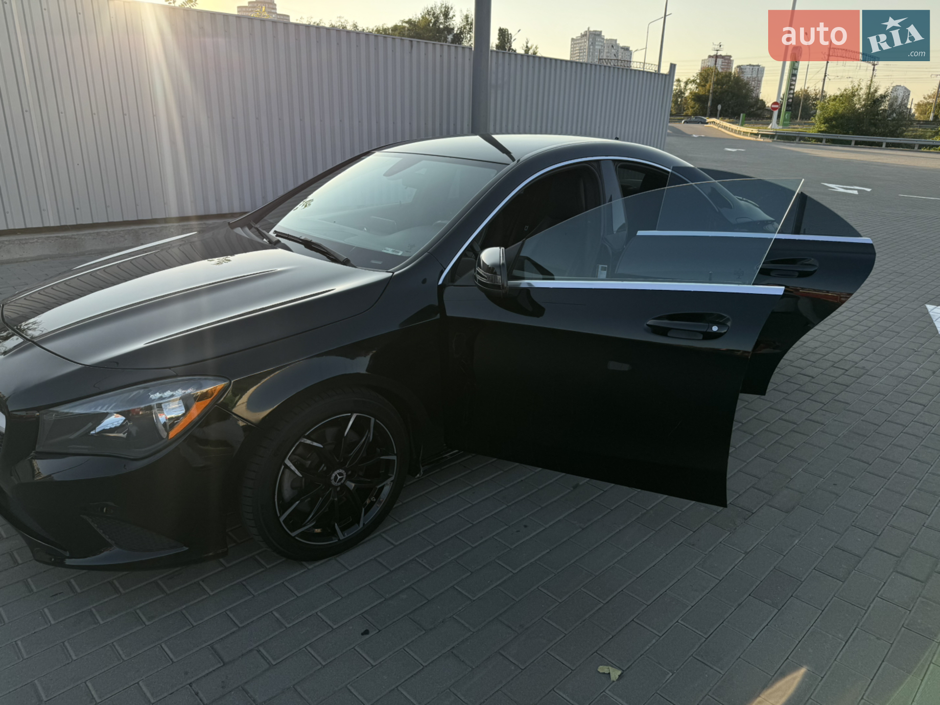 2015 Mercedes-Benz CLA-klasse - мініатюра 19