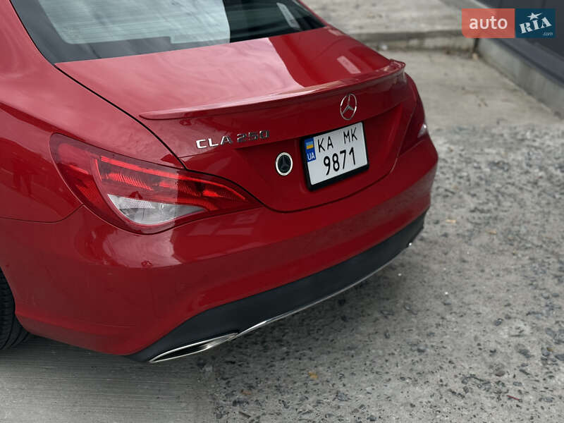 Седан Mercedes-Benz CLA-Class 2018 в Києві