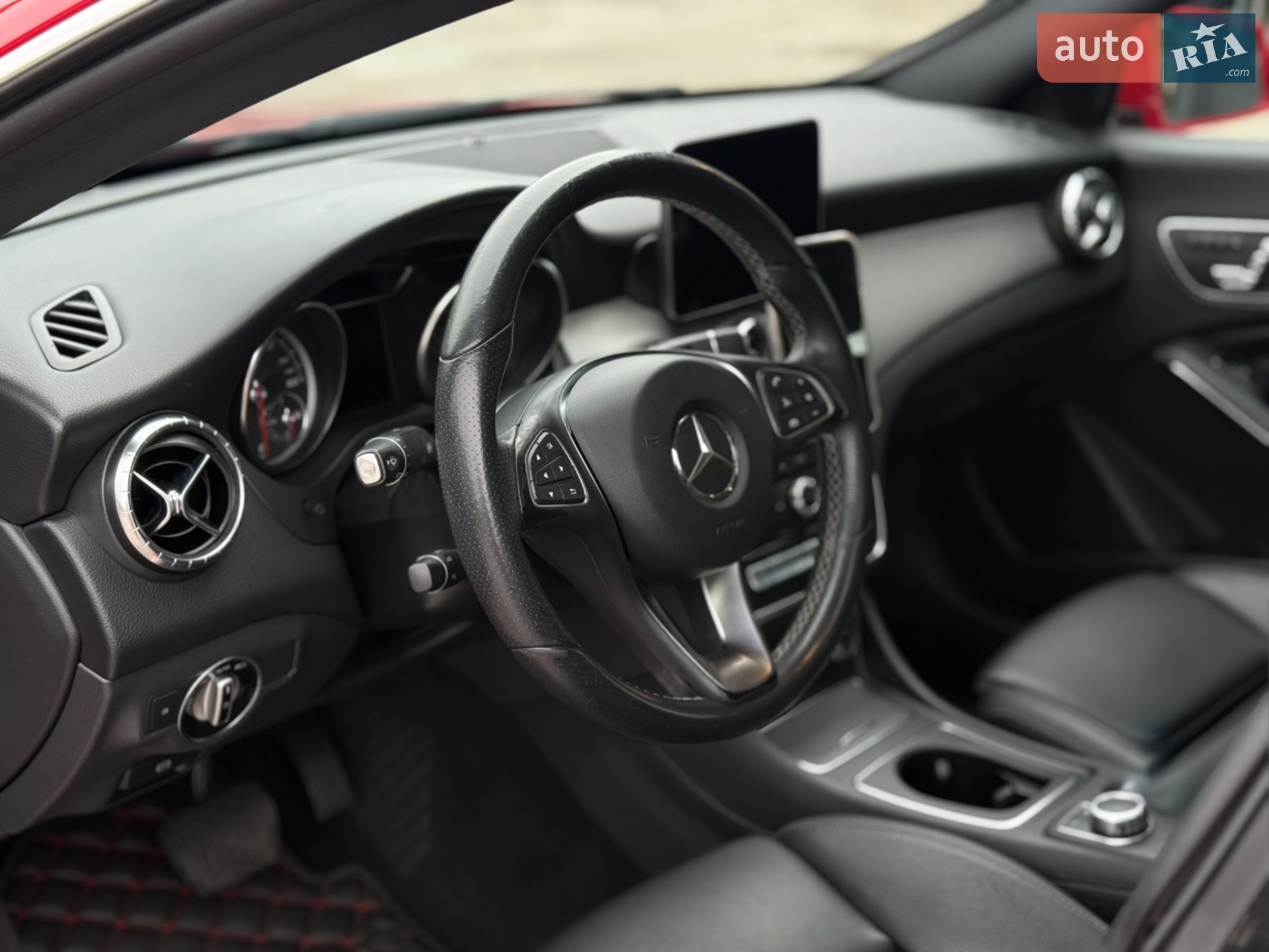 2018 Mercedes-Benz CLA-klasse - мініатюра 27