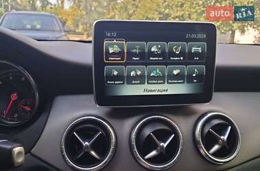 Седан Mercedes-Benz CLA-Class 2017 в 