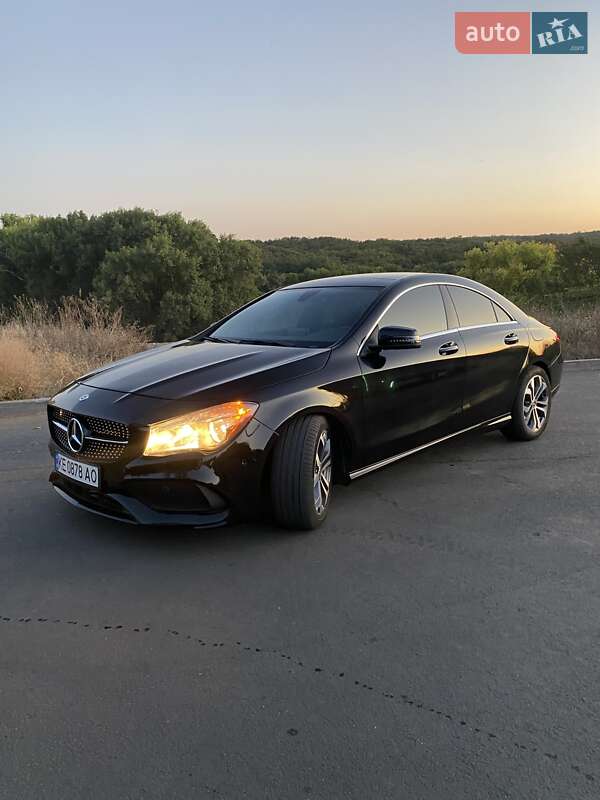 Седан Mercedes-Benz CLA-Class 2017 в Дніпрі