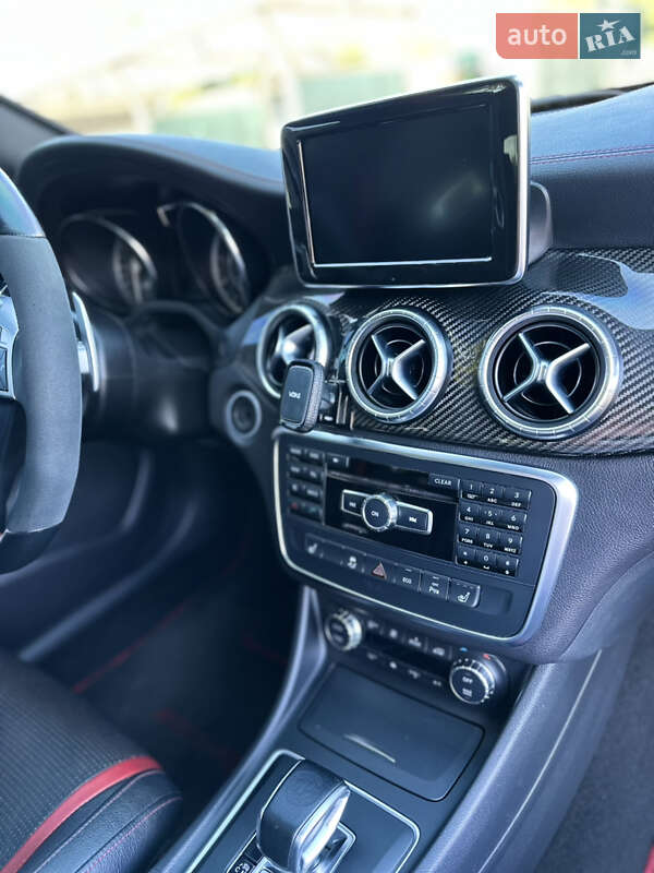 Седан Mercedes-Benz CLA-Class 2014 в Дніпрі