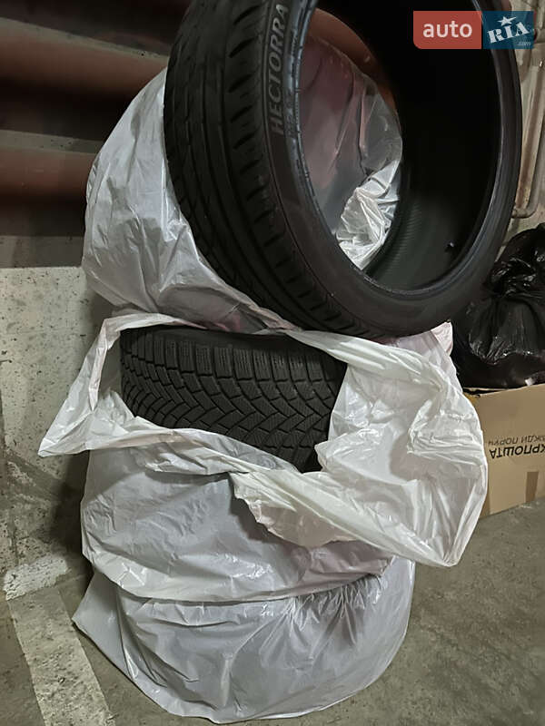 Седан Mercedes-Benz CLA-Class 2014 в Киеве фото 66 Седан Mercedes-Benz CLA-Class 2014 в Киеве