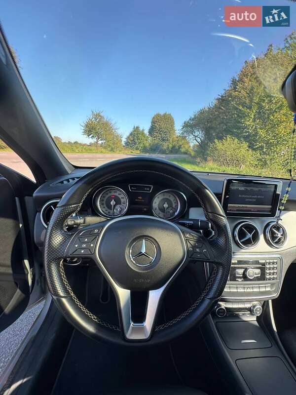 Седан Mercedes-Benz CLA-Class 2014 в Львове