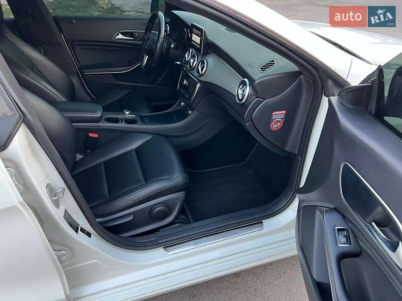 Седан Mercedes-Benz CLA-Class 2013 в Николаеве