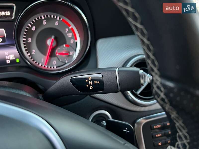 Седан Mercedes-Benz CLA-Class 2013 в Николаеве