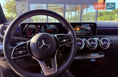 Седан Mercedes-Benz CLA-Class 2019 в 