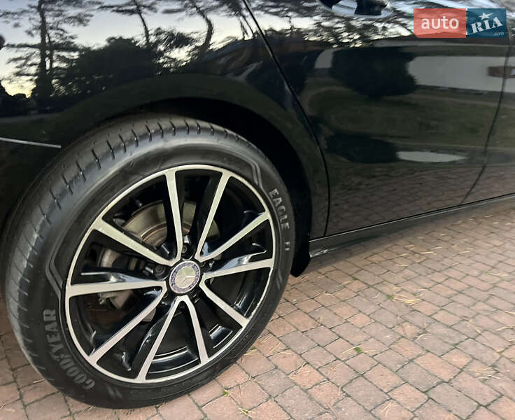 Седан Mercedes-Benz CLA-Class 2013 в Киеве