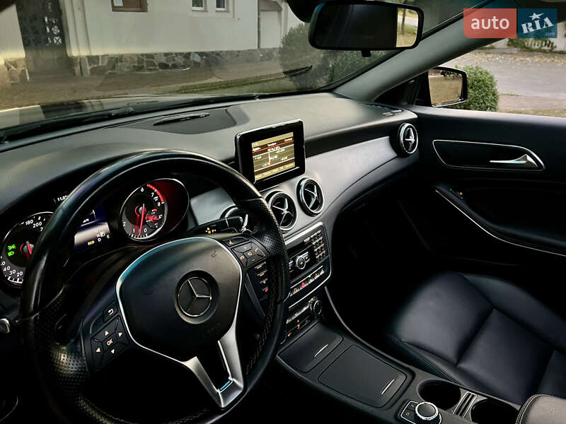 Седан Mercedes-Benz CLA-Class 2013 в Киеве