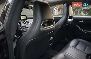 Седан Mercedes-Benz CLA-Class 2013 в 
