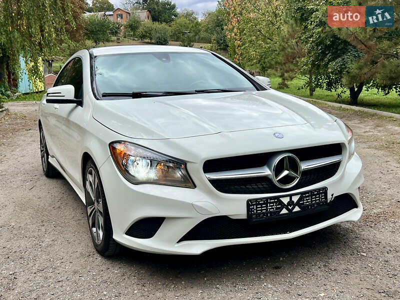Седан Mercedes-Benz CLA-Class 2015 в Валках