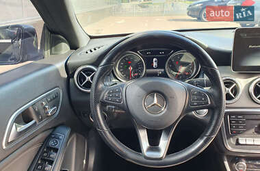 Седан Mercedes-Benz CLA-Class 2018 в 