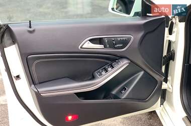 Седан Mercedes-Benz CLA-Class 2014 в 