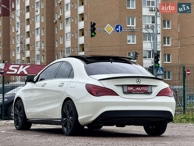Седан Mercedes-Benz CLA-Class 2016 в Киеве