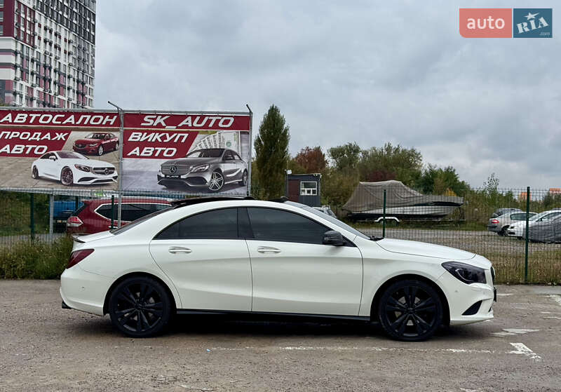Седан Mercedes-Benz CLA-Class 2016 в Киеве