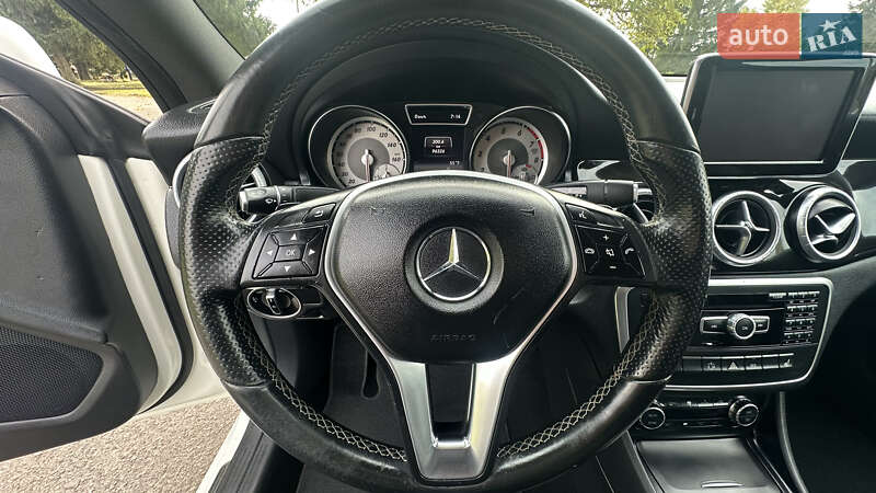 Седан Mercedes-Benz CLA-Class 2014 в Дубно
