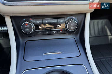 Седан Mercedes-Benz CLA-Class 2015 в 
