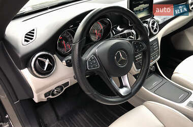 Седан Mercedes-Benz CLA-Class 2016 в 