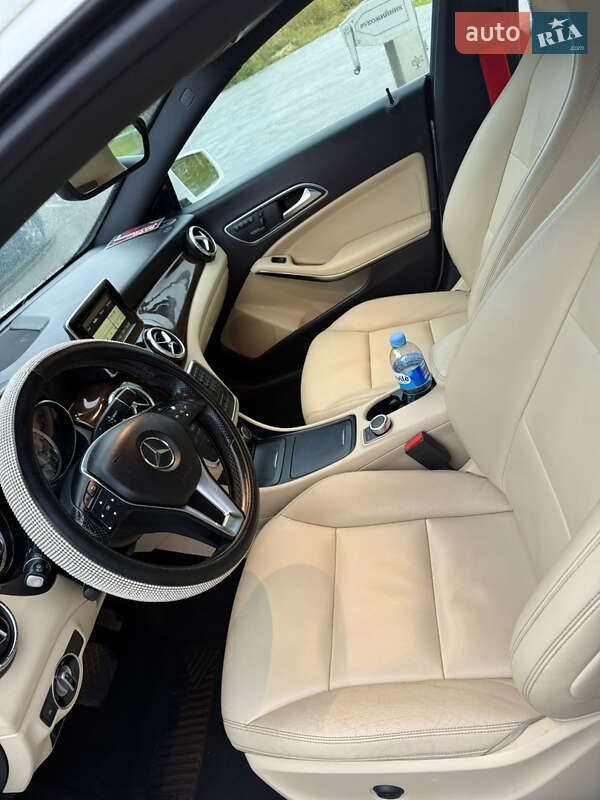 Седан Mercedes-Benz CLA-Class 2014 в Львові