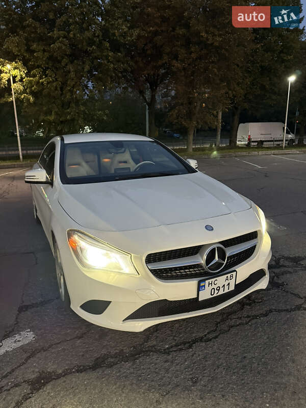 Седан Mercedes-Benz CLA-Class 2014 в Львові