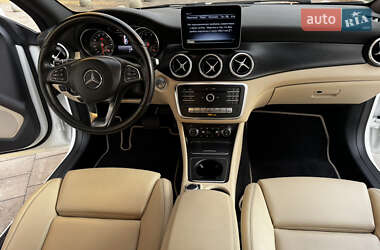 Седан Mercedes-Benz CLA-Class 2018 в 