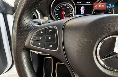 Седан Mercedes-Benz CLA-Class 2018 в 