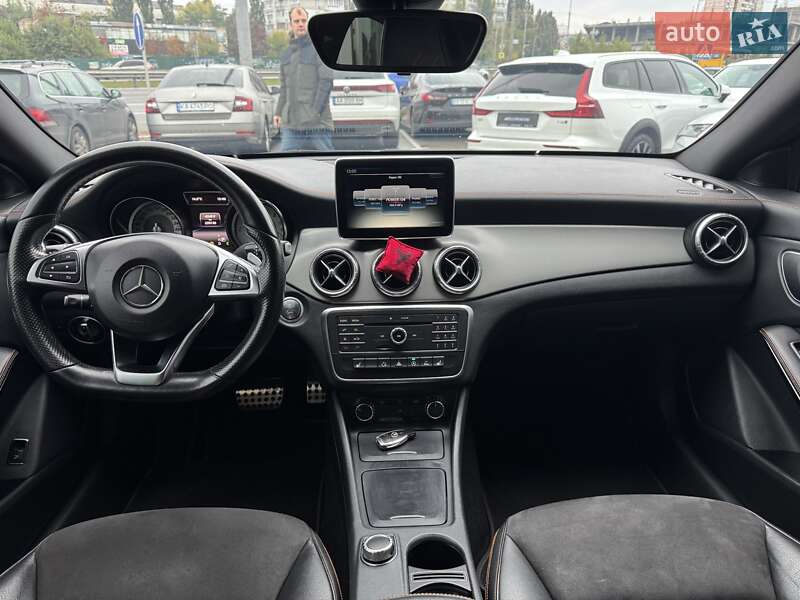 Седан Mercedes-Benz CLA-Class 2015 в Києві