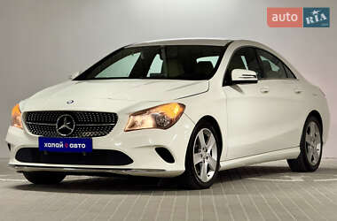 Седан Mercedes-Benz CLA-Class 2016 в Киеве