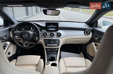 Седан Mercedes-Benz CLA-Class 2016 в 