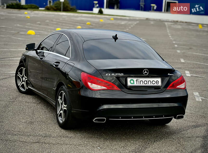 Седан Mercedes-Benz CLA-Class 2015 в Киеве