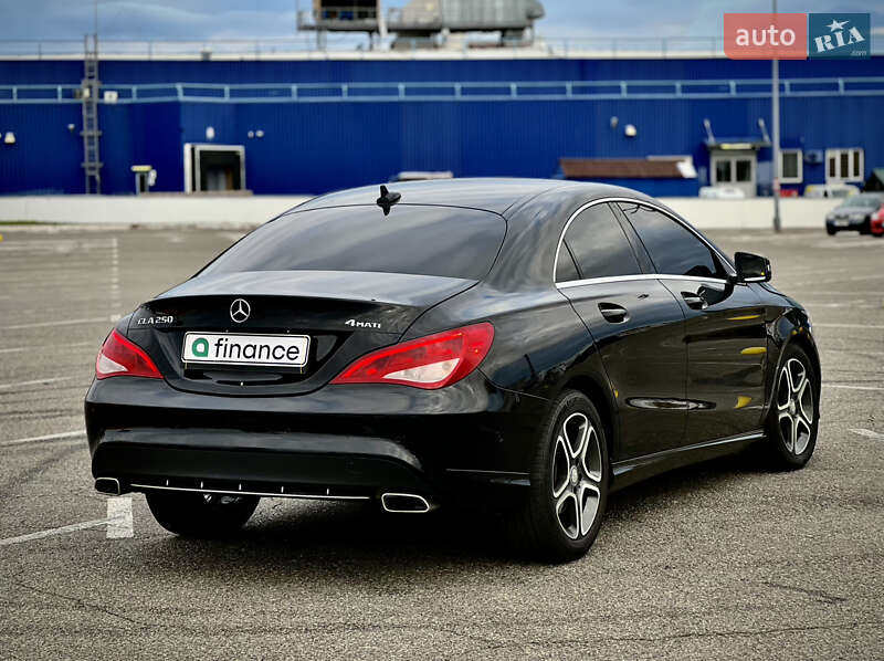 Седан Mercedes-Benz CLA-Class 2015 в Киеве