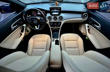 Седан Mercedes-Benz CLA-Class 2015 в 