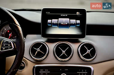 Седан Mercedes-Benz CLA-Class 2015 в 
