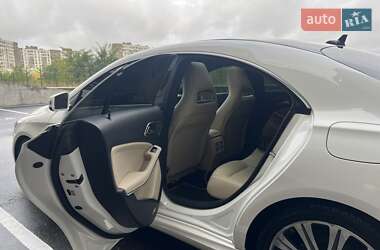 Седан Mercedes-Benz CLA-Class 2018 в Киеве