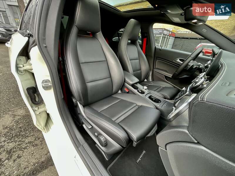 Седан Mercedes-Benz CLA-Class 2016 в Киеве фото 22 Седан Mercedes-Benz CLA-Class 2016 в Киеве