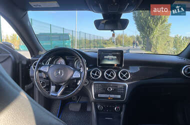 Седан Mercedes-Benz CLA-Class 2015 в  фото 27 Седан Mercedes-Benz CLA-Class 2015 в