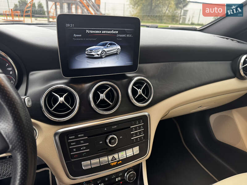 Седан Mercedes-Benz CLA-Class 2018 в Киеве