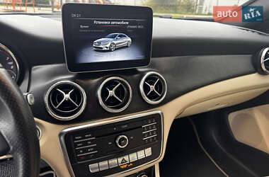 Седан Mercedes-Benz CLA-Class 2018 в  фото 27 Седан Mercedes-Benz CLA-Class 2018 в
